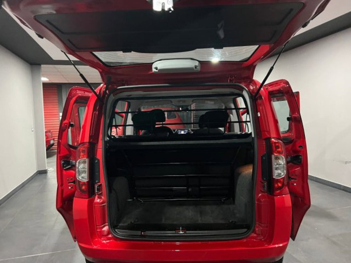 Fiat Qubo 1.3 MJT 80 CV Easy (12)