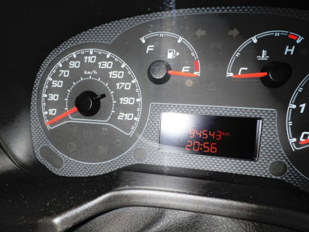 Fiat Qubo 1.3 MJT 80 CV Easy (8)