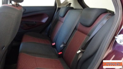 Ford Fiesta 1.4 96CV aut. 5 porte Titanium (9)