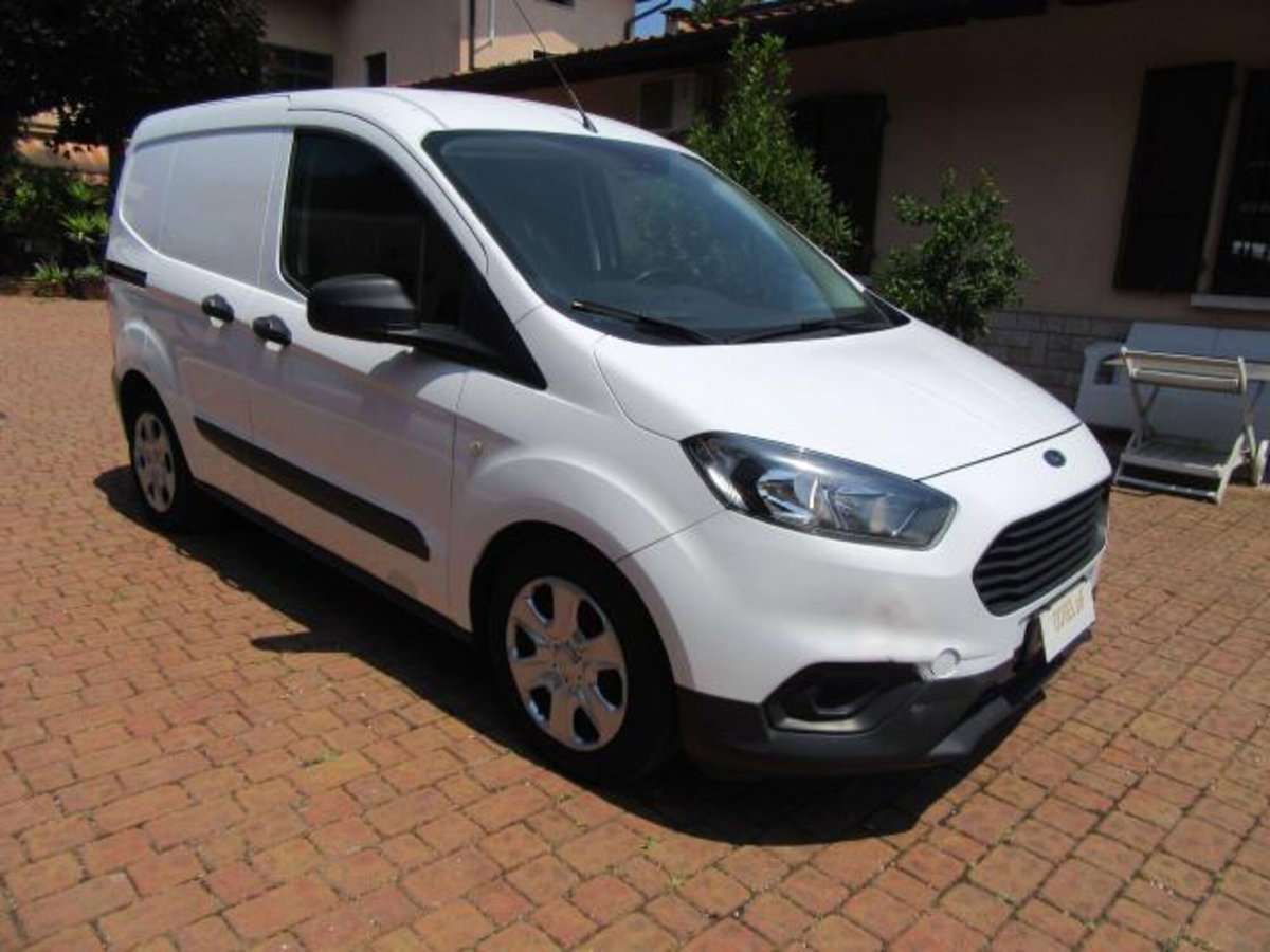 Ford Transit Courier 1.5 TDCi 75CV  Trend (2)
