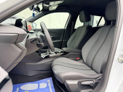 Peugeot 2008 PureTech 100 S&S Allure (15)