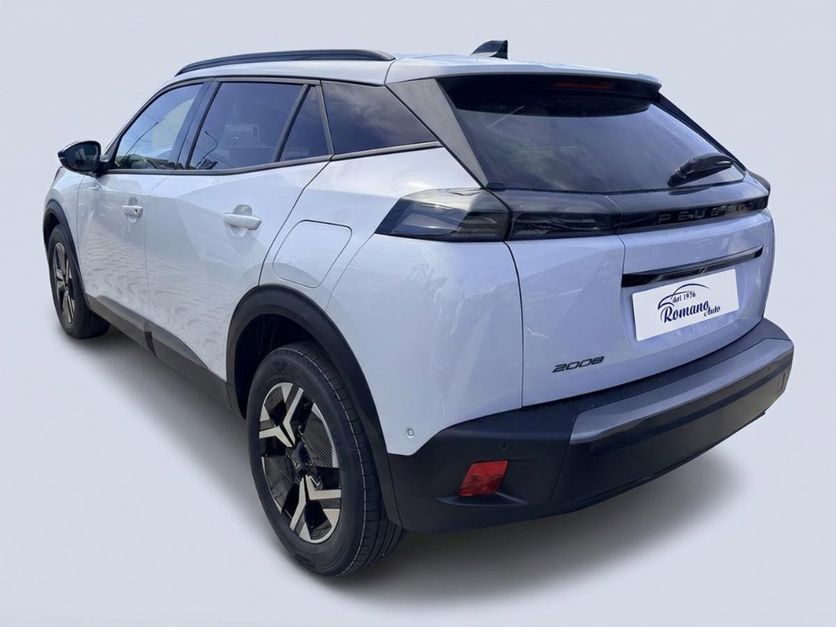 Peugeot 2008 PureTech 100 S&S Allure (5)