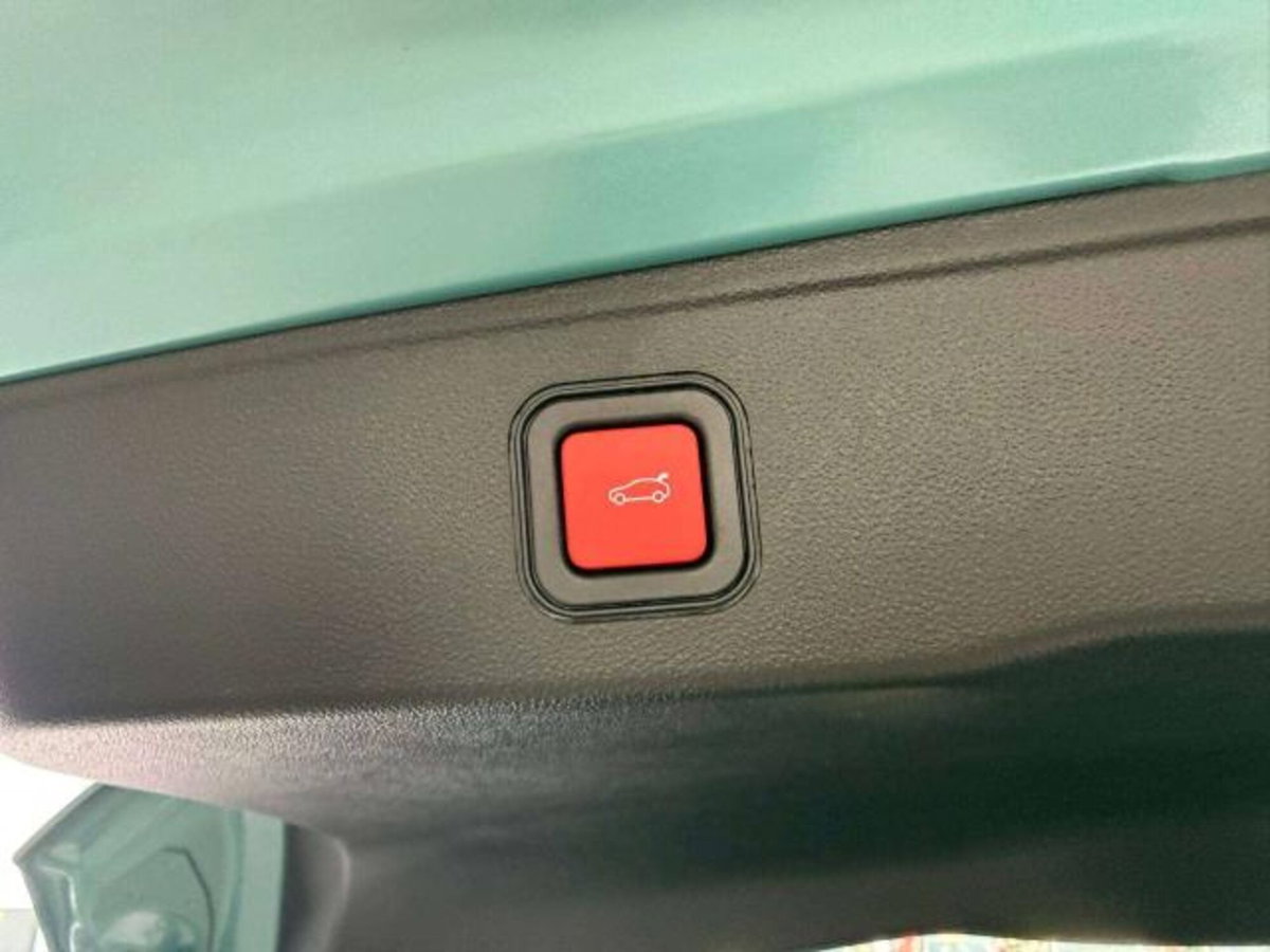 Jeep Avenger 1.2 turbo Summit fwd 100cv (19)