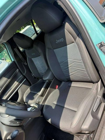 Jeep Avenger 1.2 turbo Summit fwd 100cv (7)