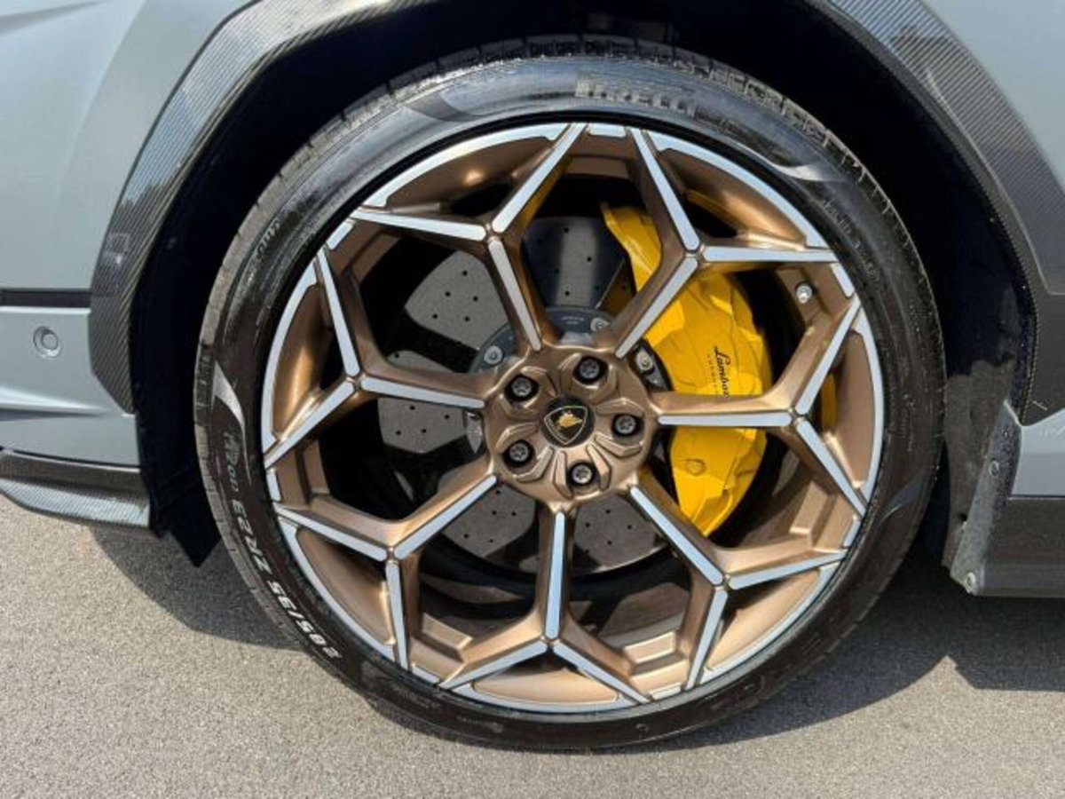 Lamborghini Urus 4.0 V8 Performante auto (8)