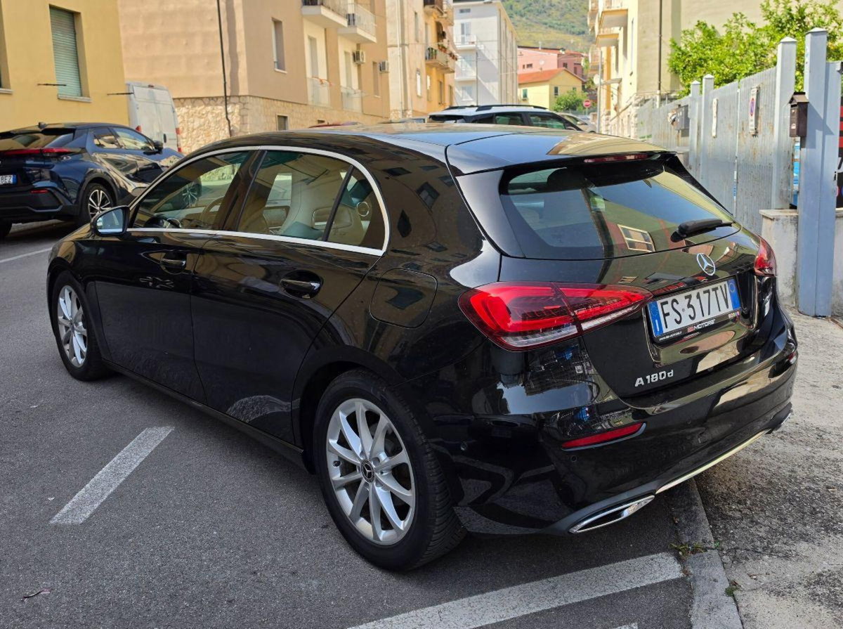 Mercedes-Benz Classe A 180 d Automatic Sport (7)