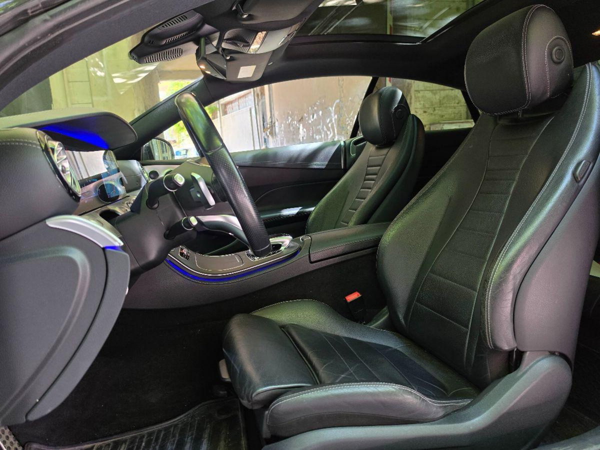 Mercedes-Benz Classe E Coupé 250 CDI Coupé Avantgarde (15)