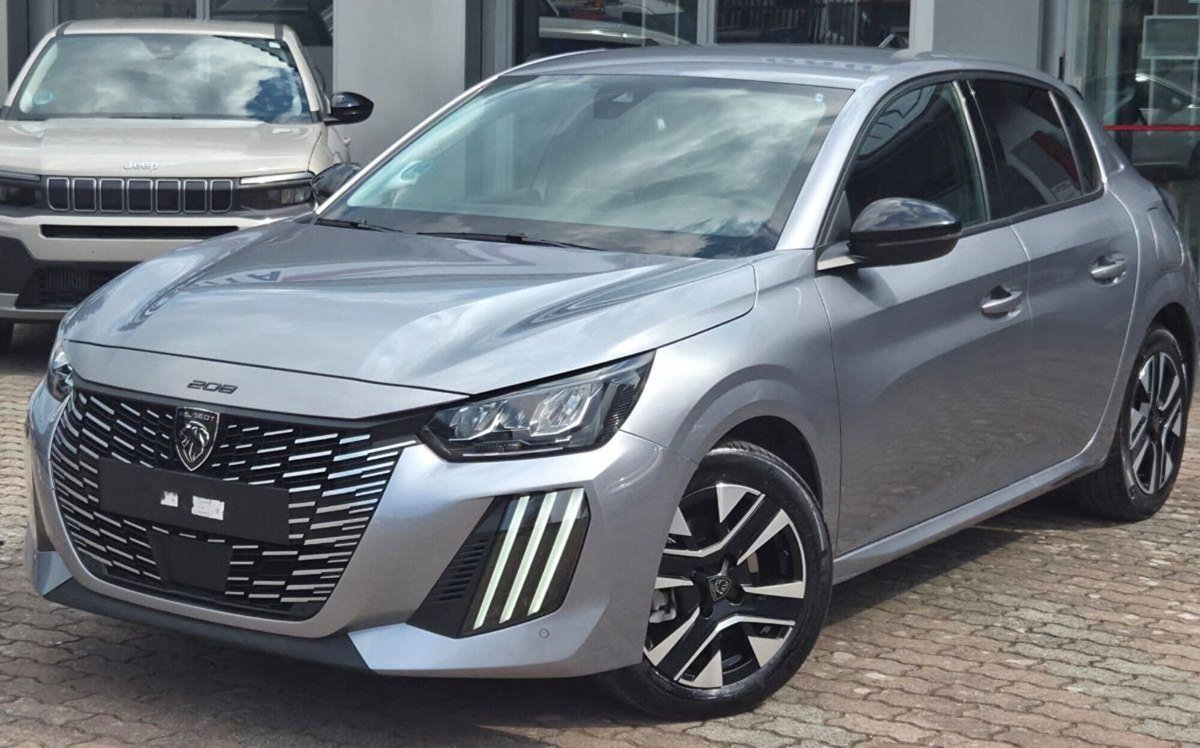 Peugeot 208 PureTech 100 Stop&Start 5 porte Allure