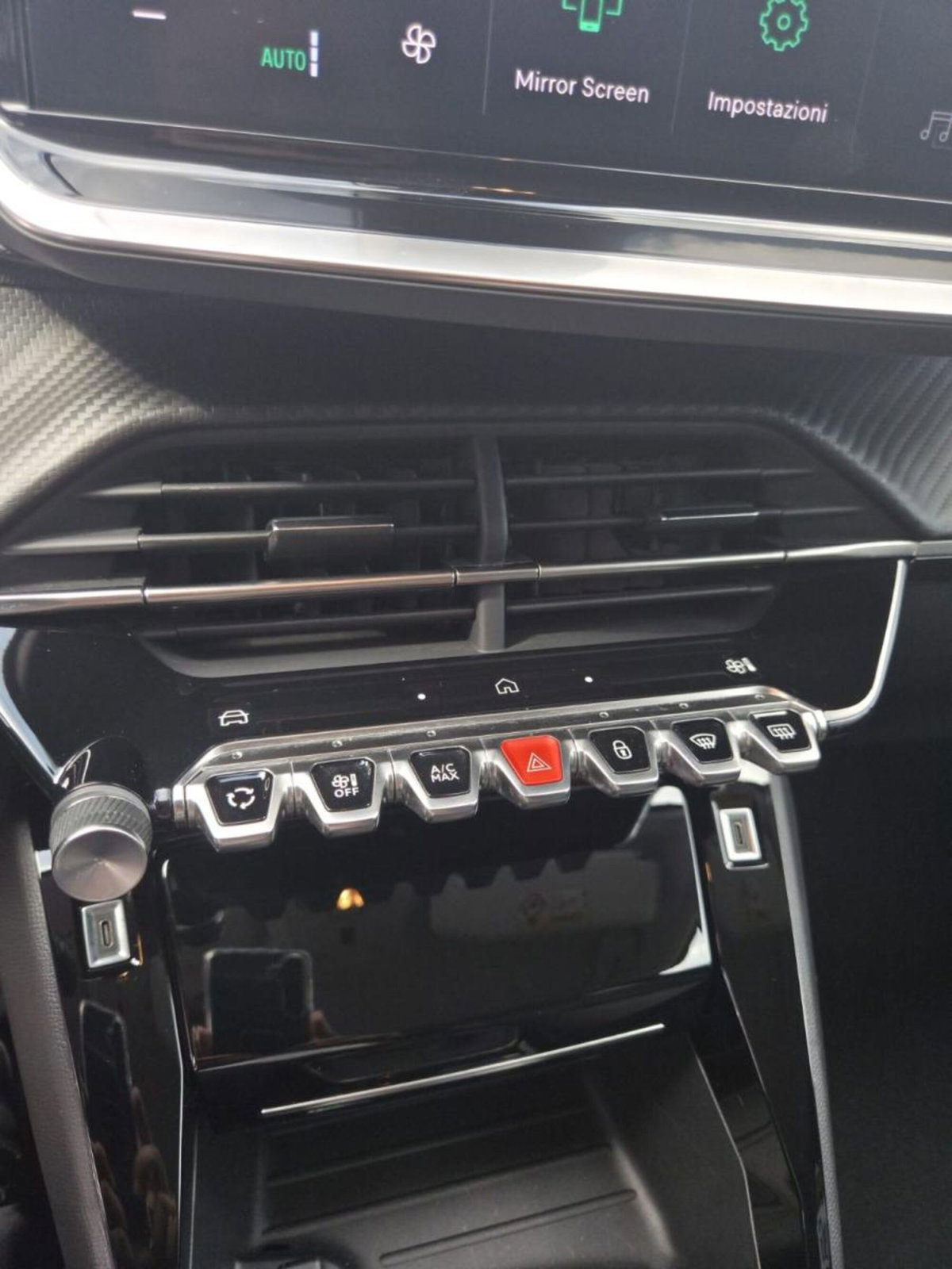 Peugeot 208 PureTech 100 Stop&Start 5 porte Allure (11)