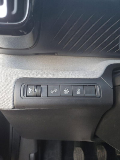 Citroen C3 Aircross 1.2 puretech turbo Plus 100cv (14)