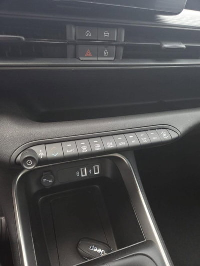 Jeep Avenger 1.2 turbo Altitude fwd 100cv (13)