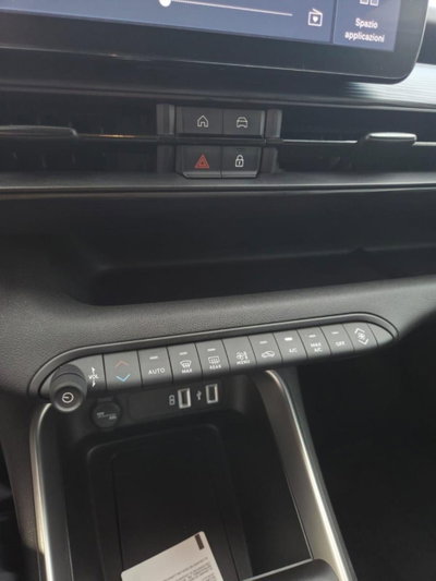 Jeep Avenger 1.2 turbo Altitude fwd 100cv (13)