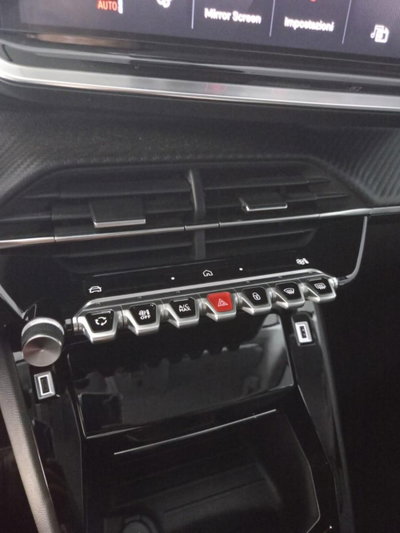 Peugeot 208 PureTech 100 Stop&Start 5 porte Allure (10)
