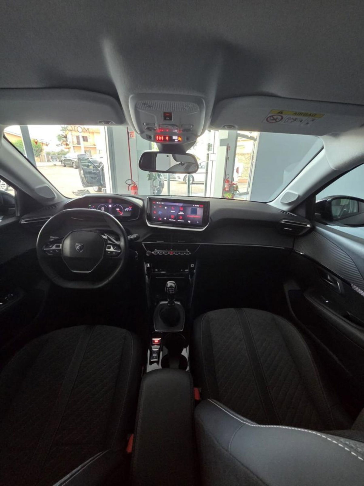Peugeot 208 PureTech 100 Stop&Start 5 porte Allure (15)