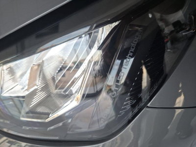 Peugeot 208 PureTech 100 Stop&Start 5 porte Allure (5)