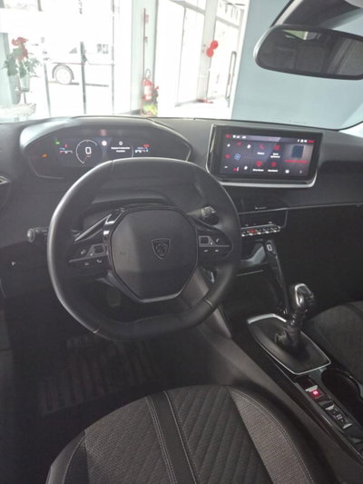 Peugeot 208 PureTech 100 Stop&Start 5 porte Allure (9)