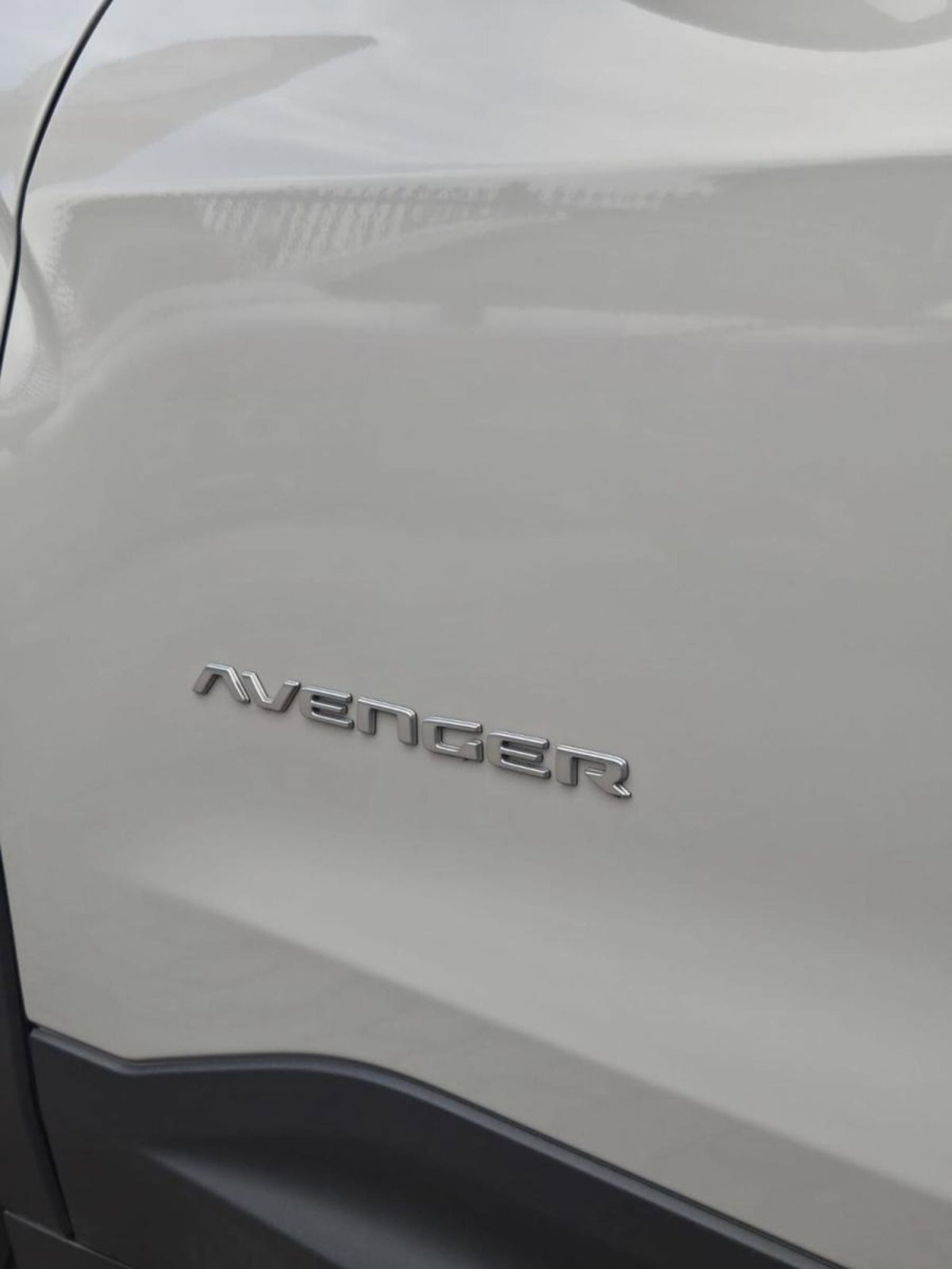 Jeep Avenger 1.2 turbo Altitude fwd 100cv (7)
