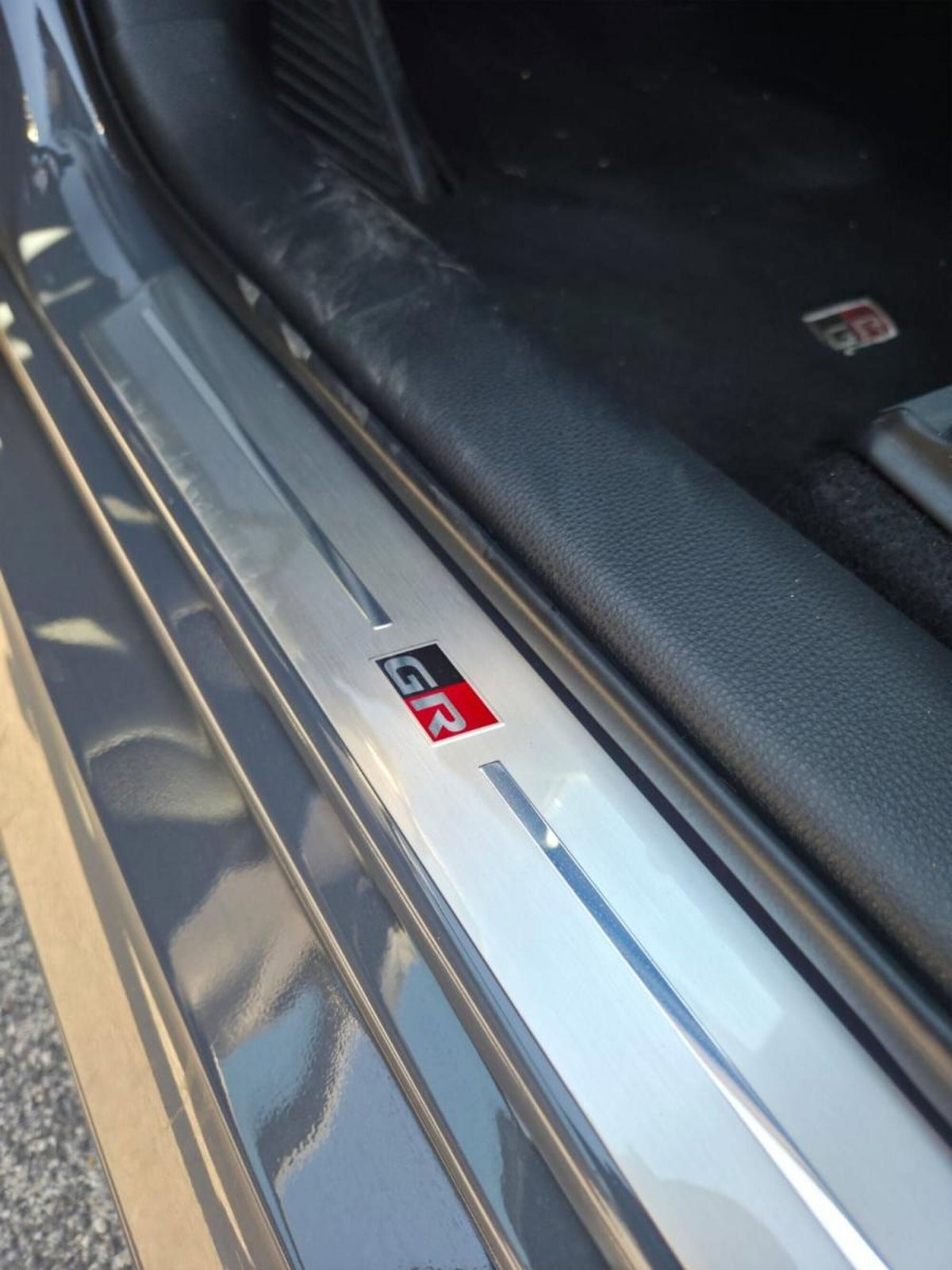 Toyota Yaris 1.5 Hybrid 5 porte GR-S (16)