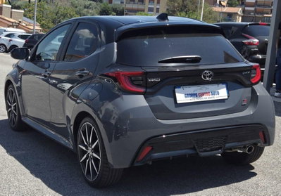 Toyota Yaris 1.5 Hybrid 5 porte GR-S (4)