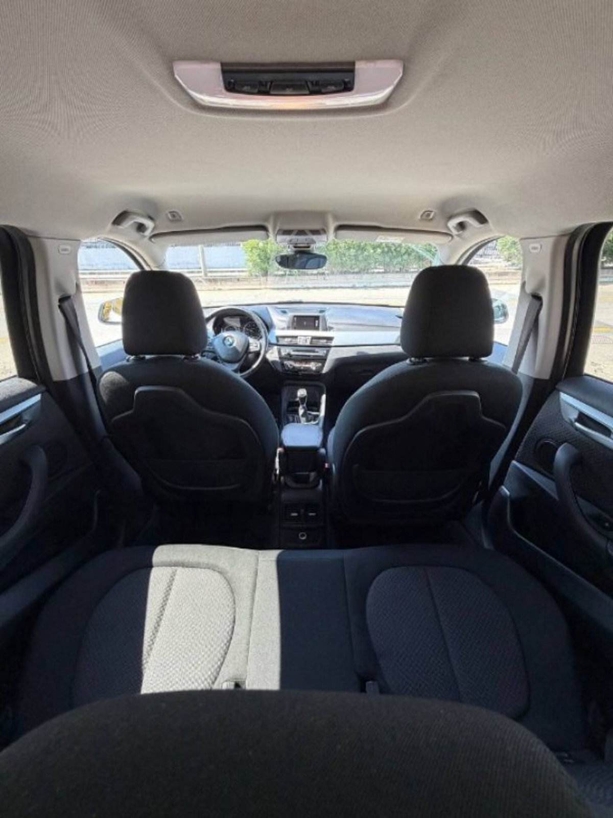 BMW X1 sDrive18d Sport (11)