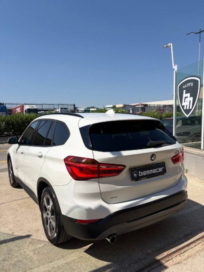 BMW X1 sDrive18d Sport (4)