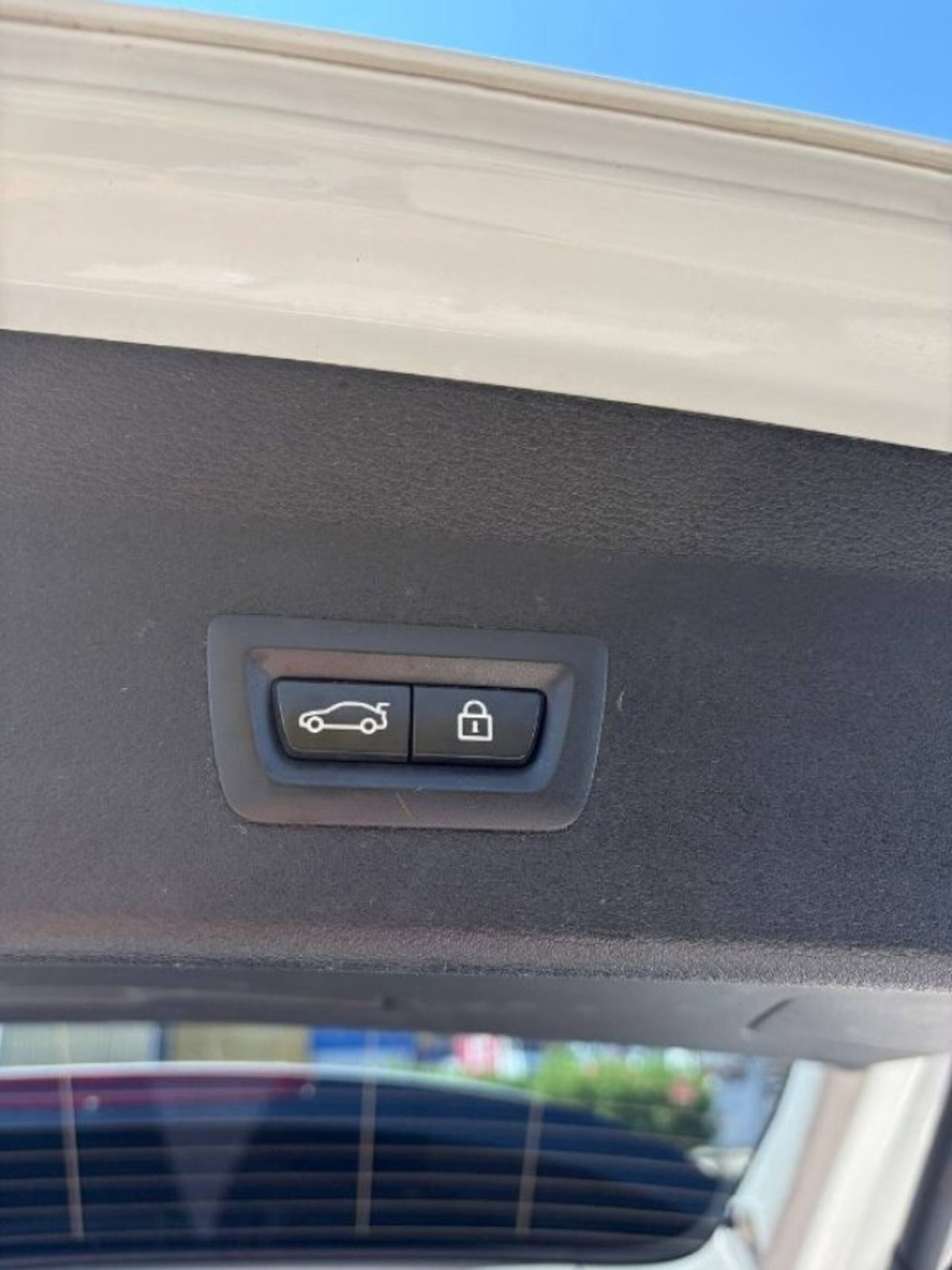 BMW X1 sDrive18d Sport (8)