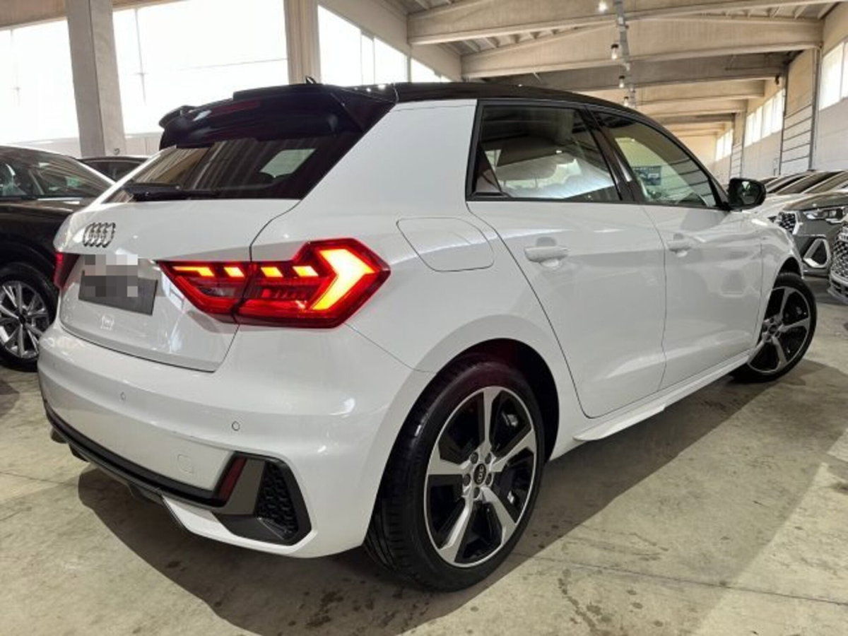 Audi A1 Sportback Sportback 30 1.0 tfsi Business 110cv s-tronic (8)