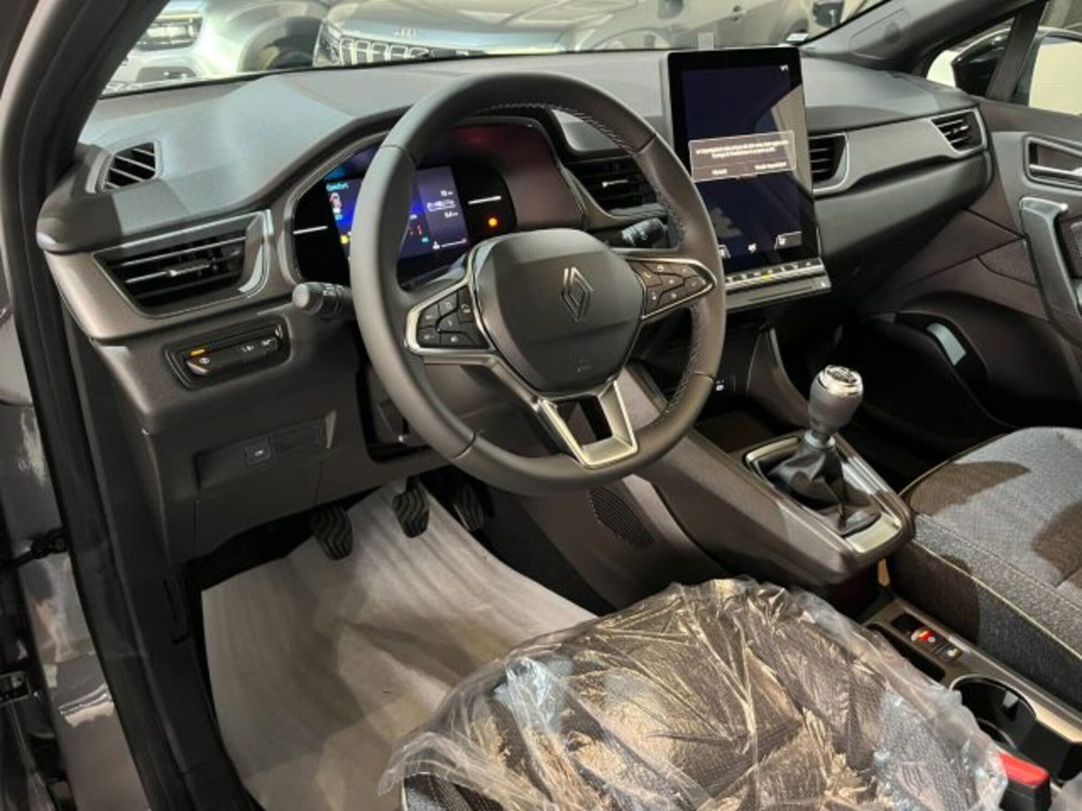 Renault Captur 1.2 eco-g Techno 120cv (14)