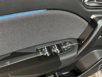 Renault Captur 1.2 eco-g Techno 120cv (18)