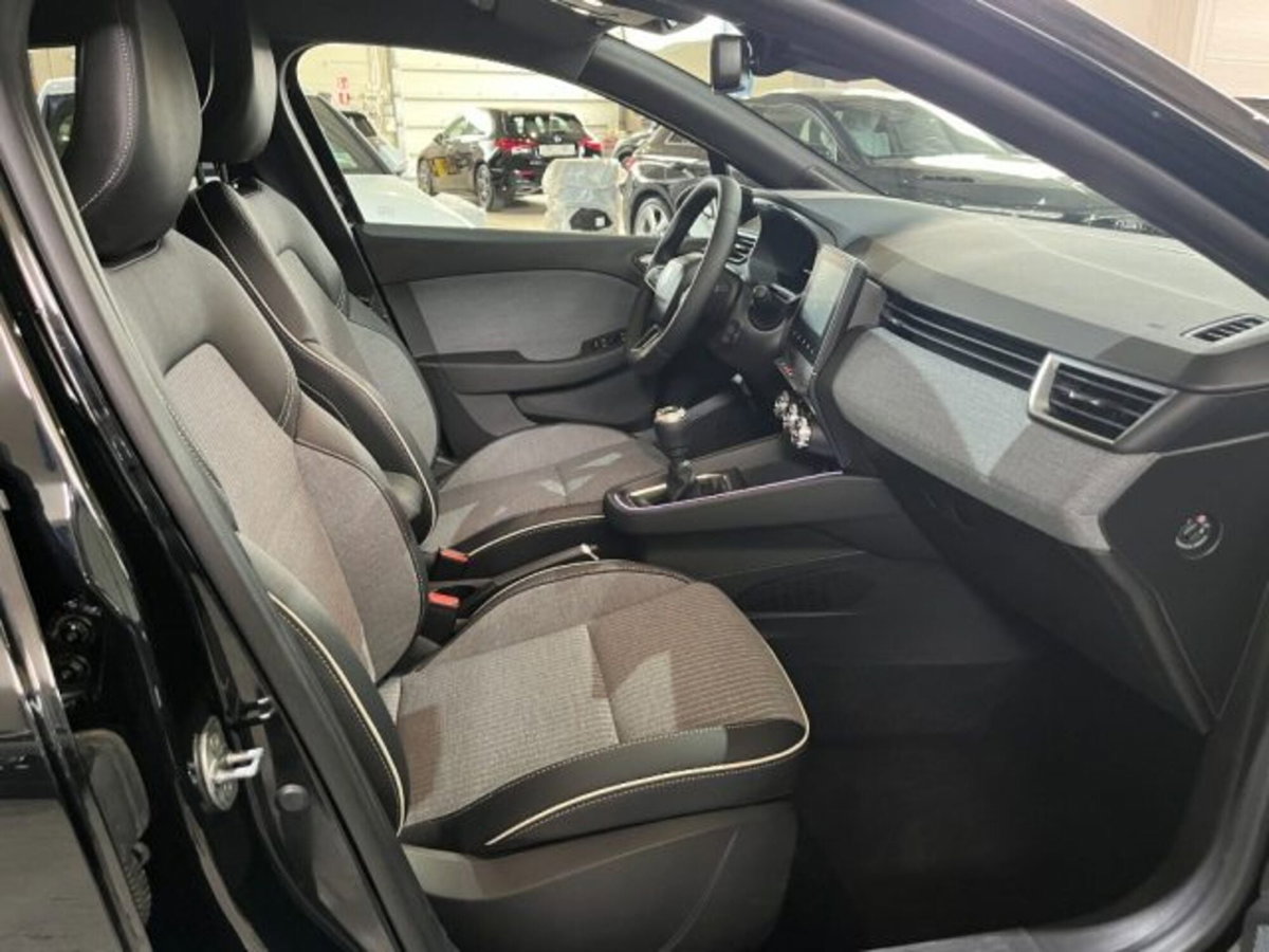 Renault Clio 1.0 tce Techno Gpl 100cv (20)