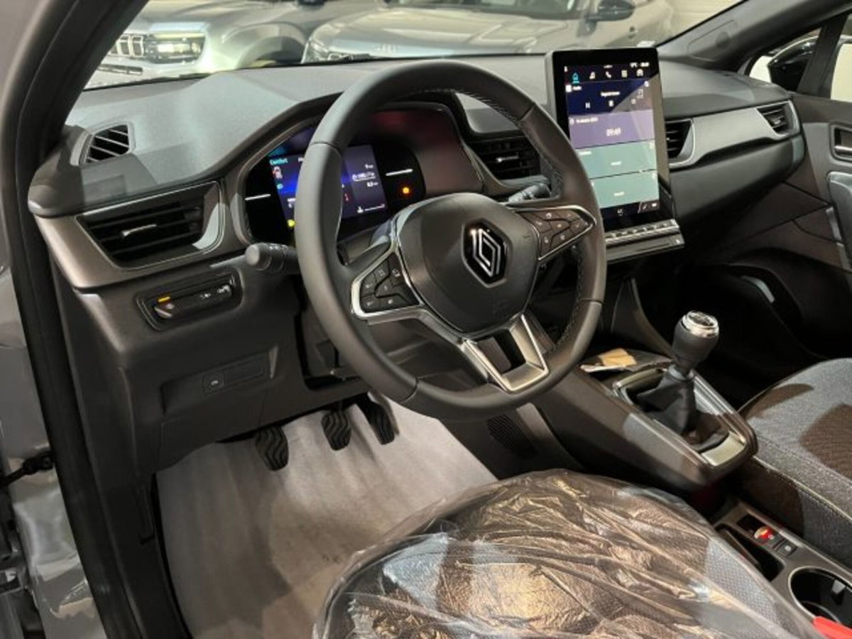 Renault Captur 1.2 eco-g Techno 120cv (10)