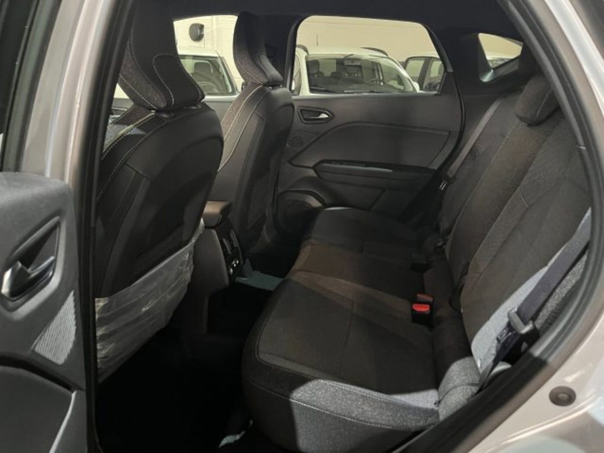 Renault Captur 1.2 eco-g Techno 120cv (20)