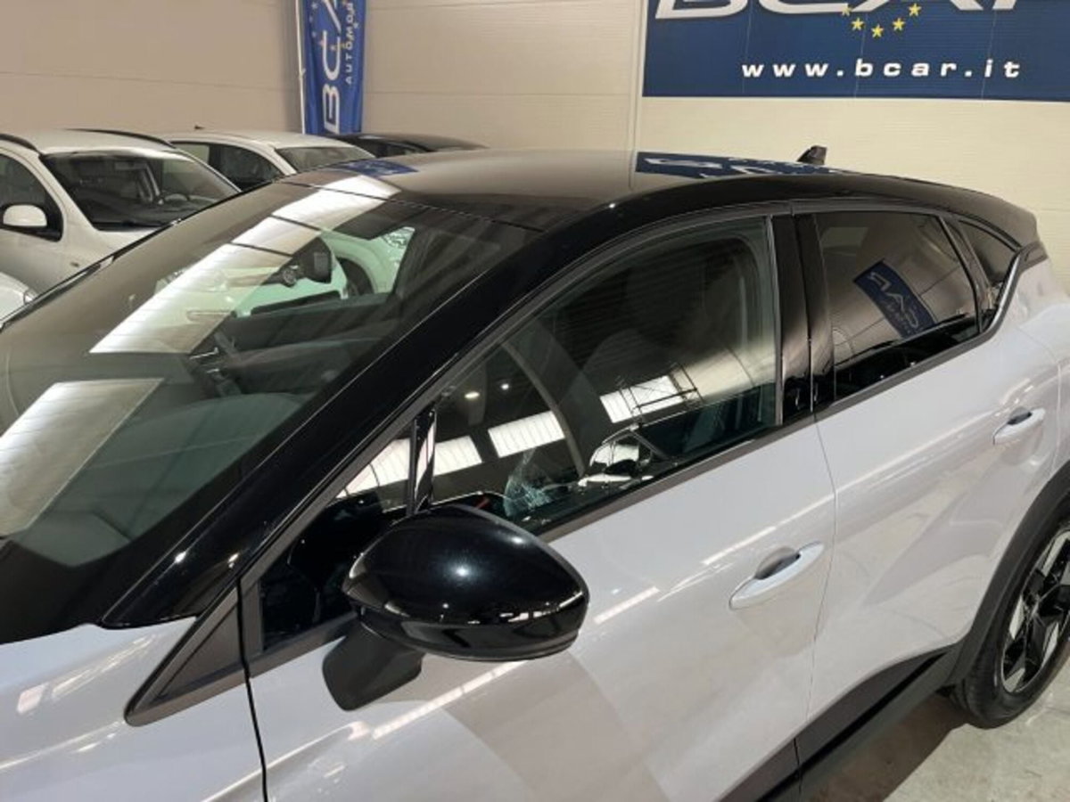 Renault Captur 1.2 eco-g Techno 120cv (9)
