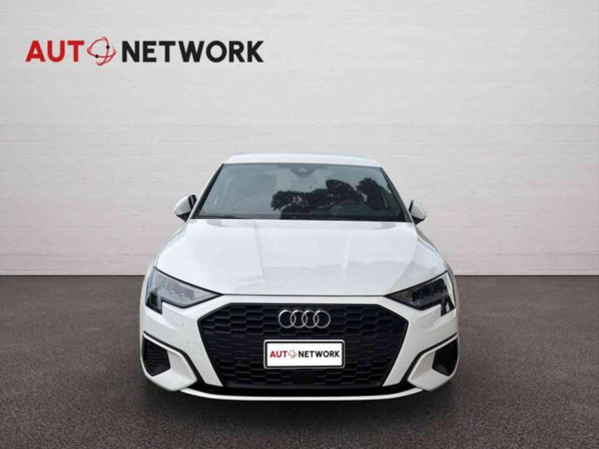 Audi A3 Sportback 40 TFSI e S tronic Business Advanced (5)