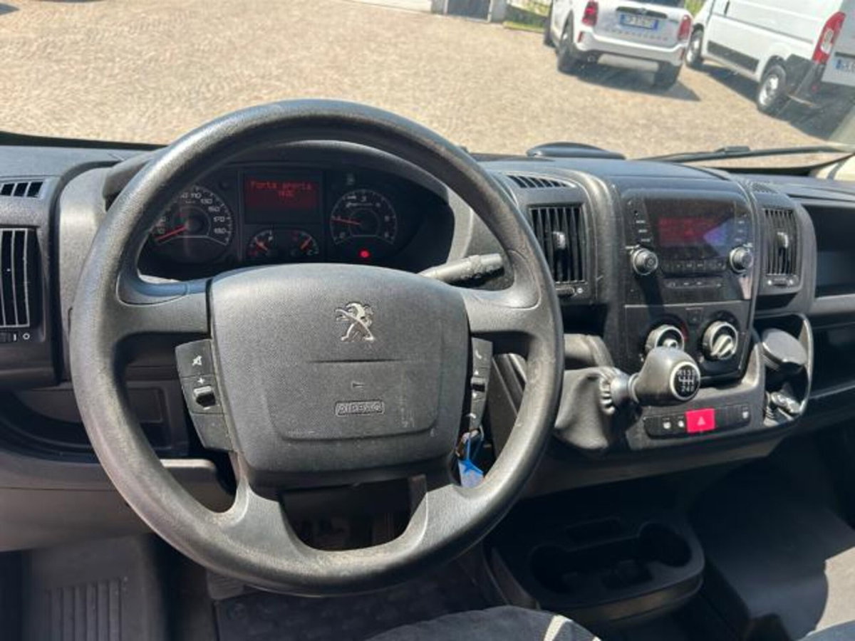 Peugeot Boxer Furgone 330 2.2 BlueHDi 140 S&S PM-TM Furgone (7)