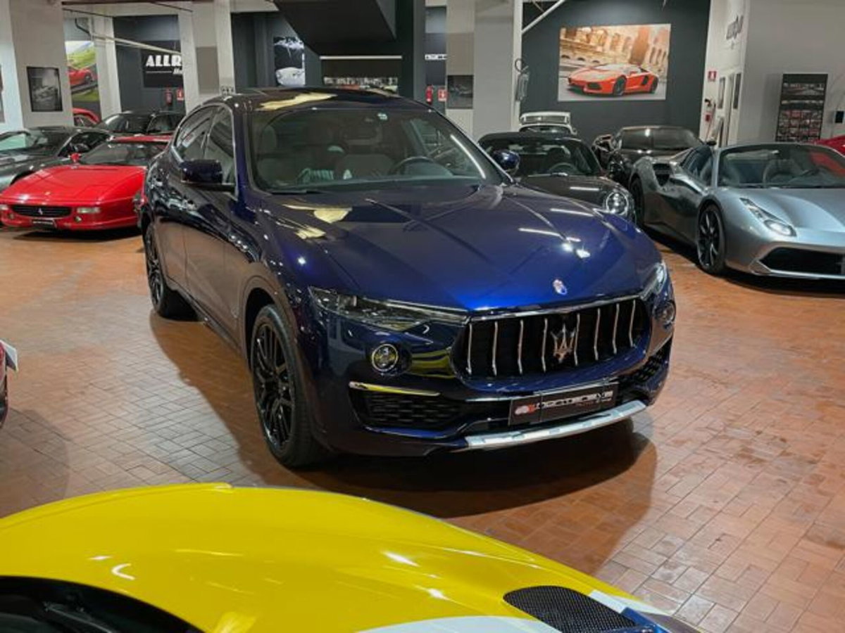 Maserati Levante Levante V6 430 CV S AWD Granlusso (3)