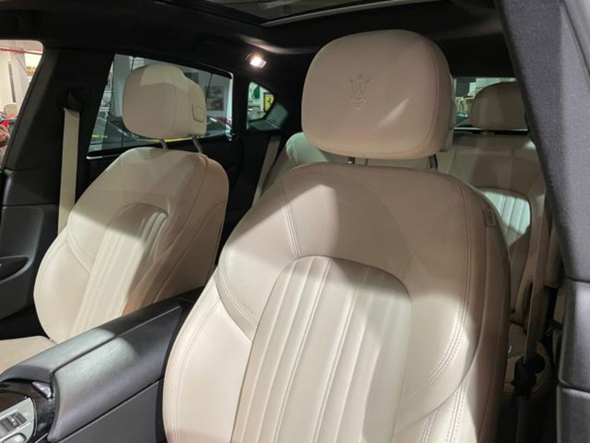 Maserati Levante Levante V6 430 CV S AWD Granlusso (7)
