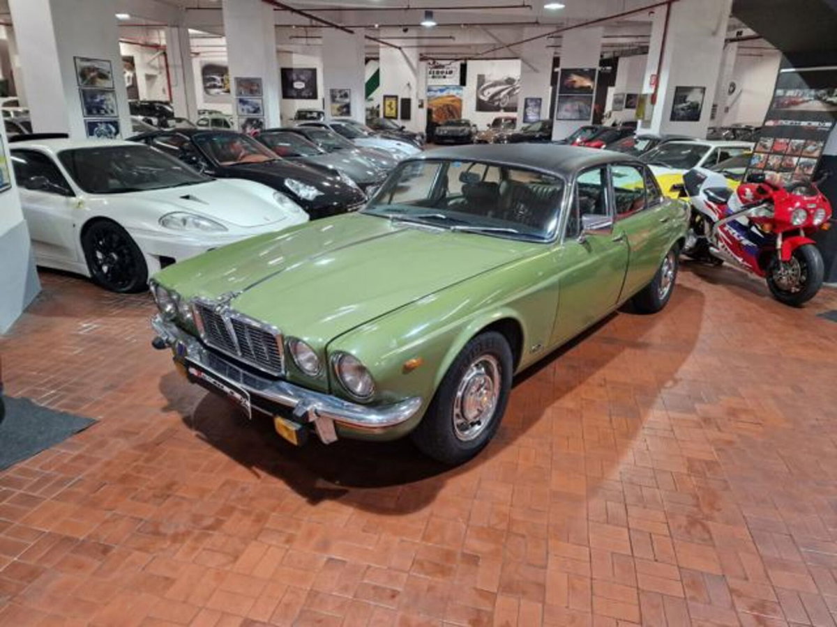 Jaguar XJ6 4.2