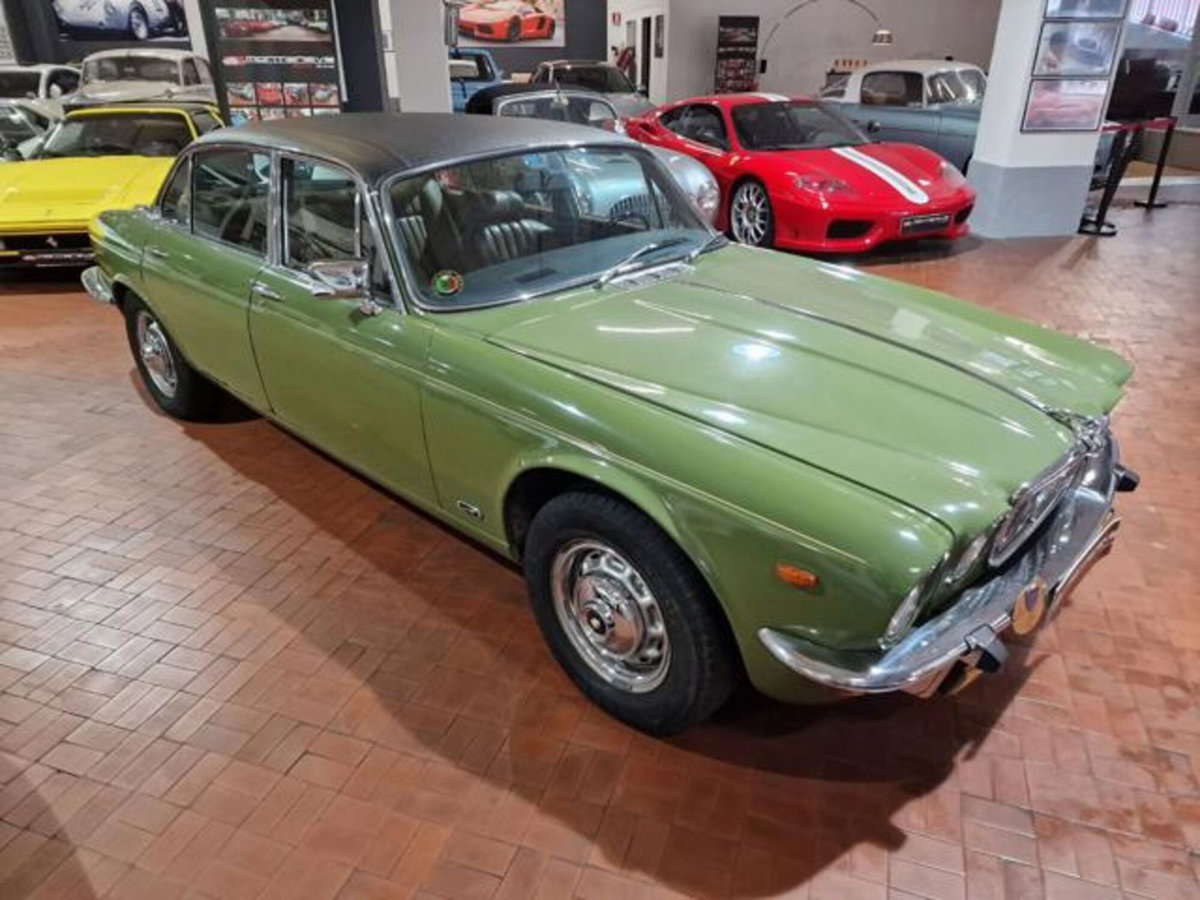 Jaguar XJ6 4.2 (13)