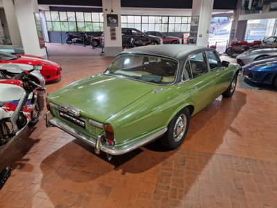 Jaguar XJ6 4.2 (18)