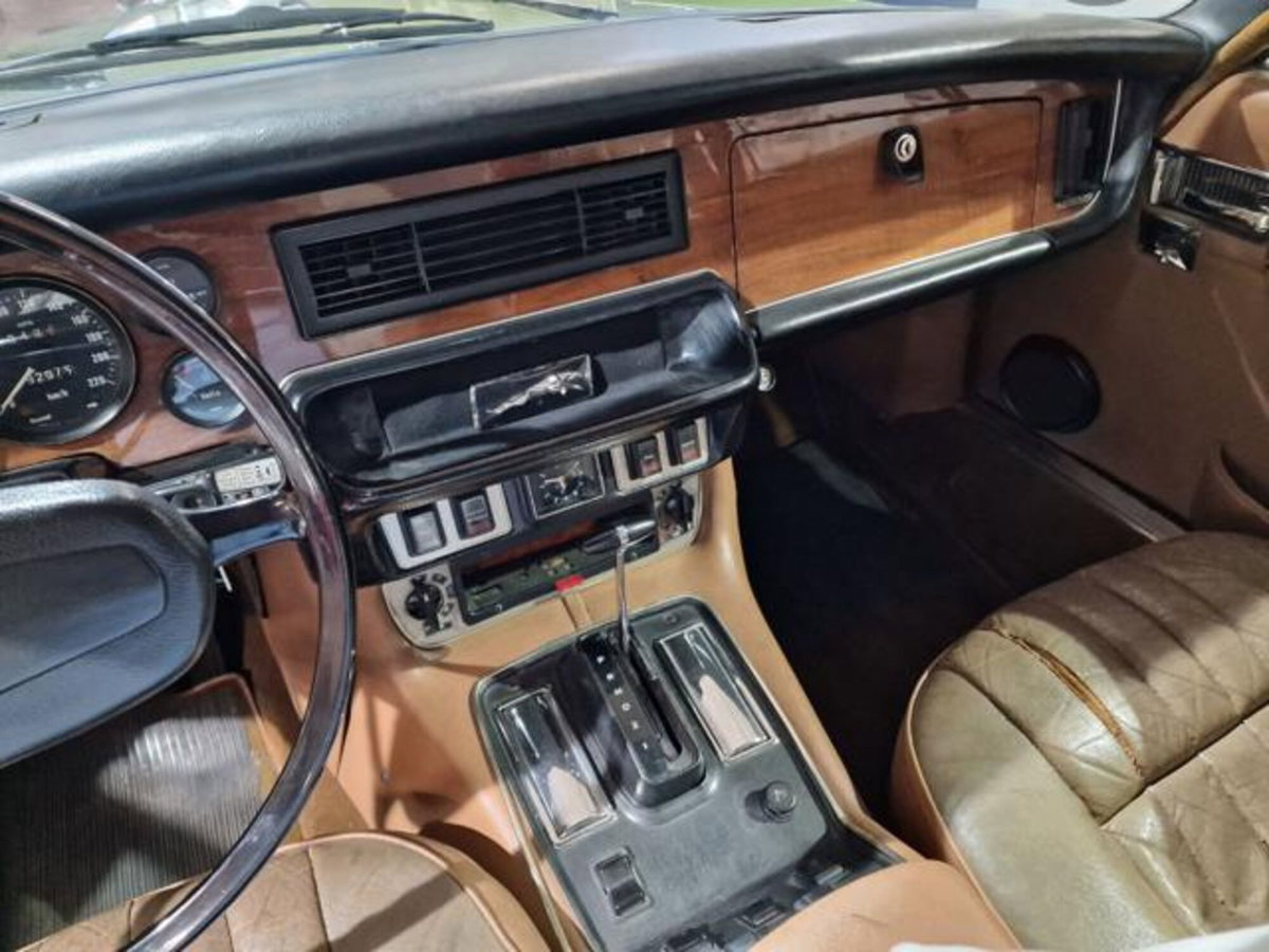 Jaguar XJ6 4.2 (7)