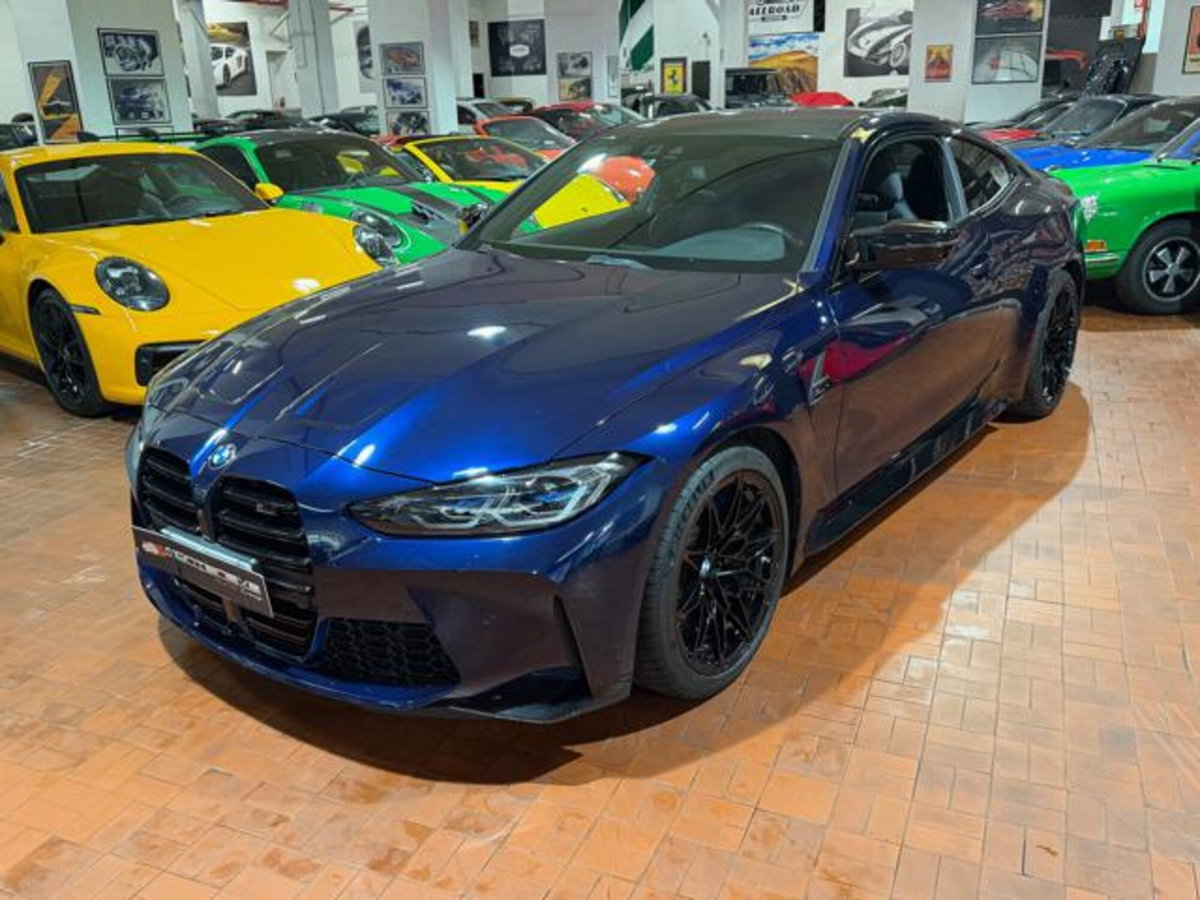 BMW Serie 4 Coupé M4 Competition (3)