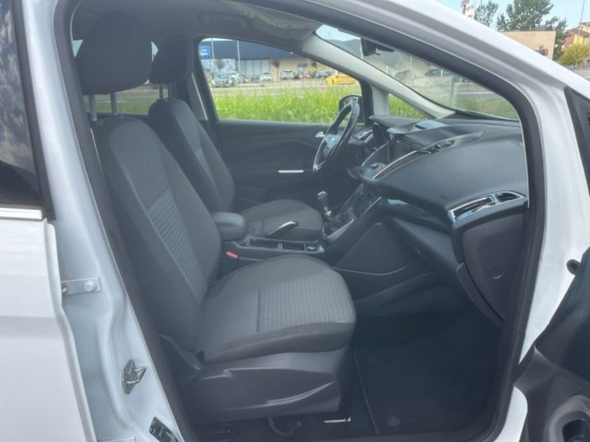 Ford C-Max 1.5 TDCi 120CV Start&Stop Titanium (7)