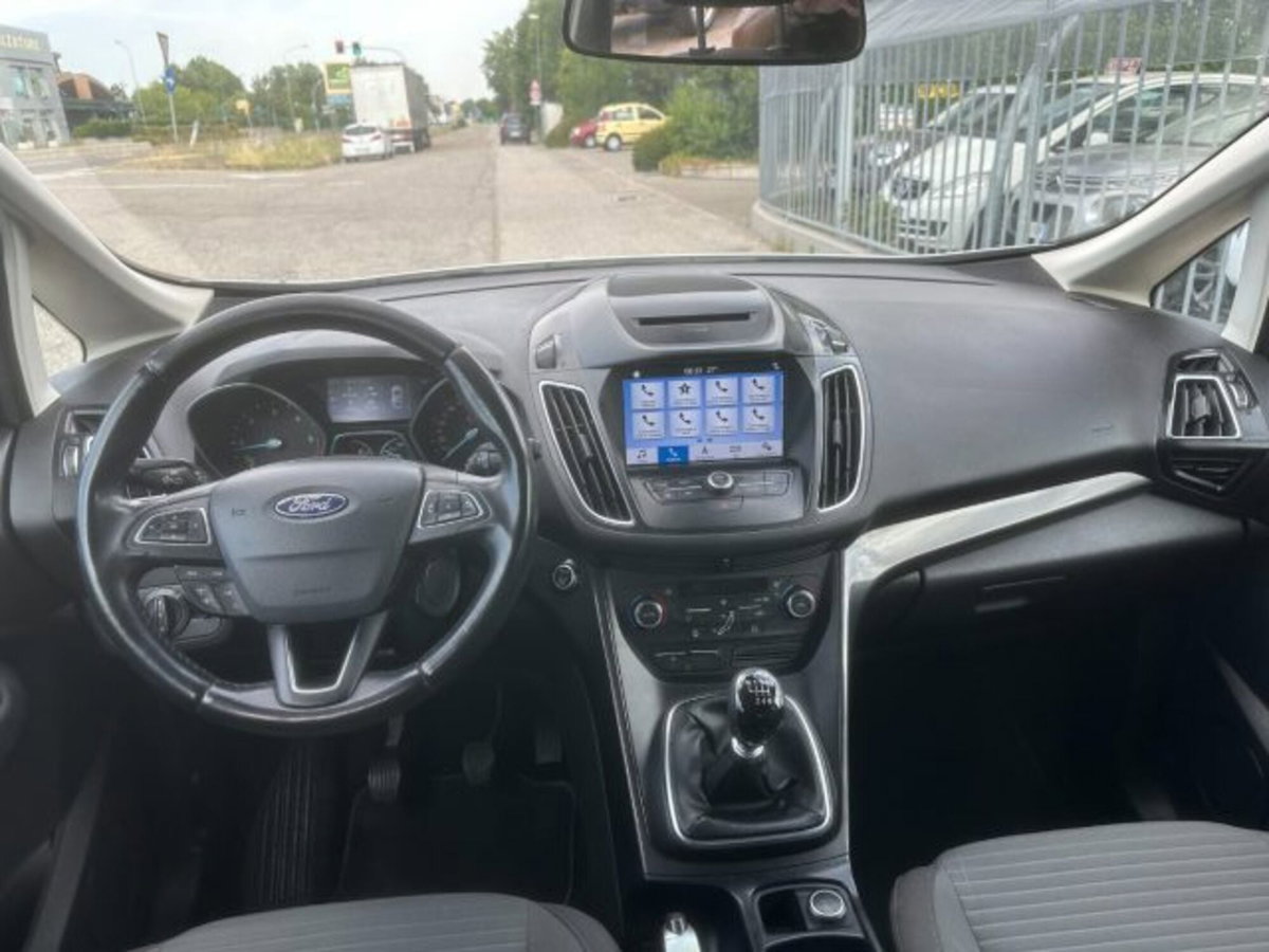 Ford C-Max 1.5 TDCi 120CV Start&Stop Titanium (8)