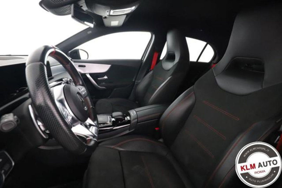 Mercedes-Benz Classe A Sedan 35 4Matic 4p. AMG (12)