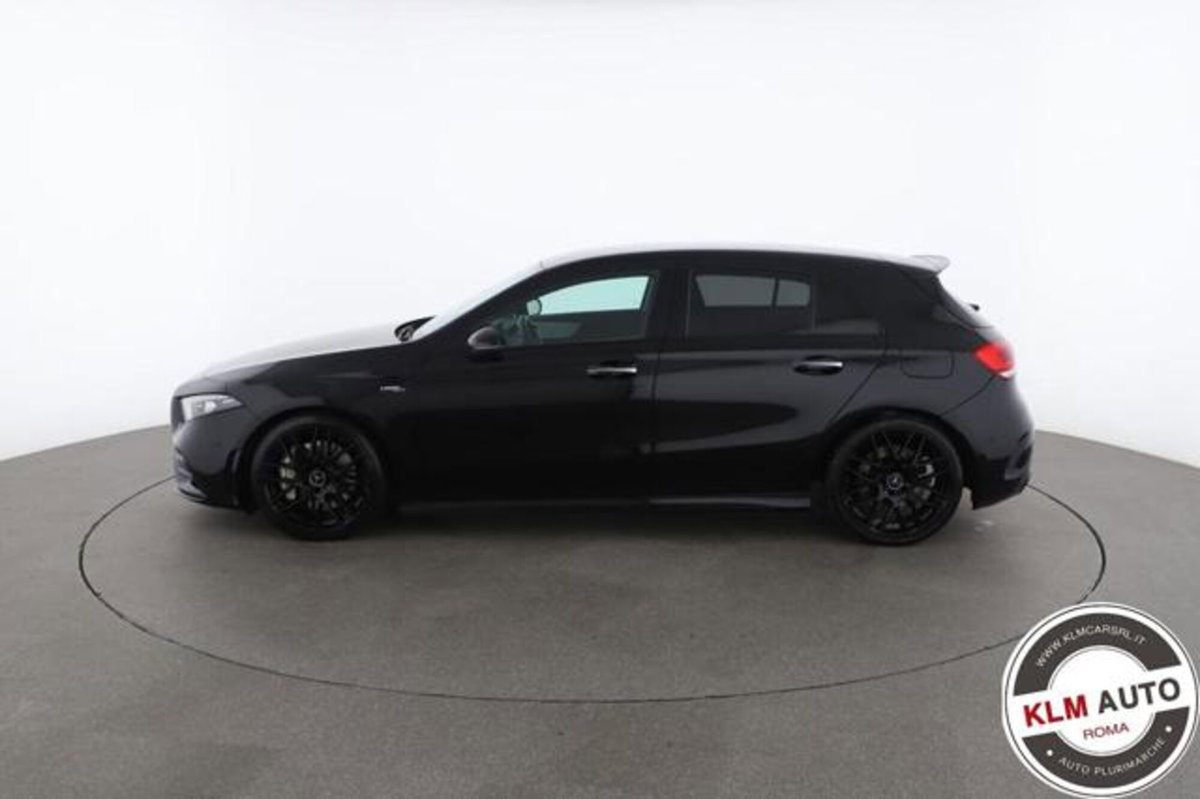 Mercedes-Benz Classe A Sedan 35 4Matic 4p. AMG (2)