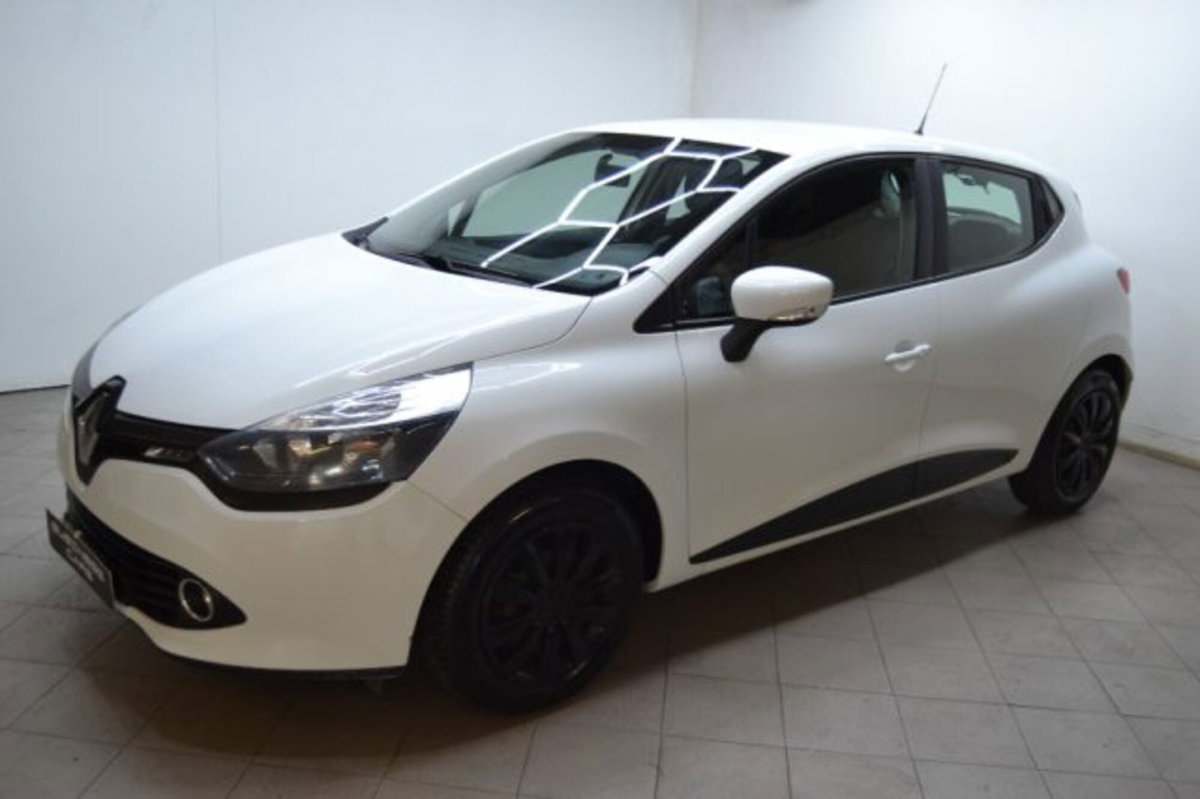 Renault Clio 1.2 75 CV 5 porte Duel