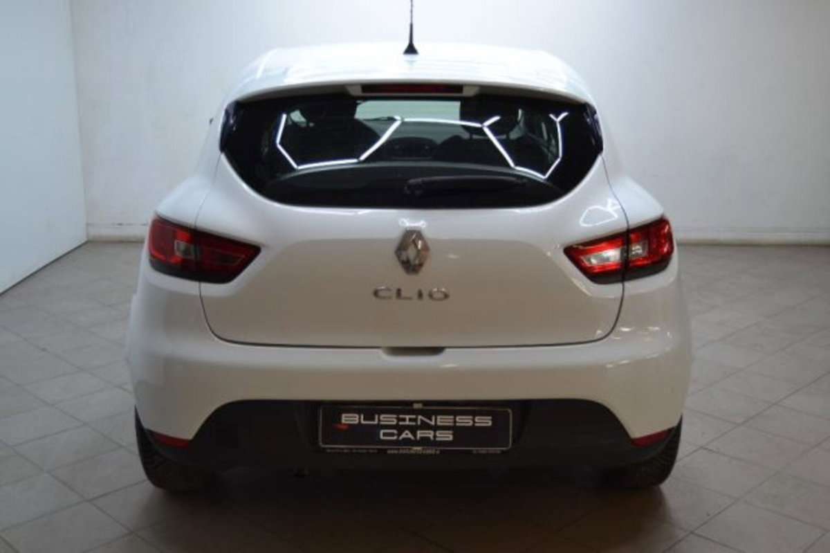Renault Clio 1.2 75 CV 5 porte Duel (3)