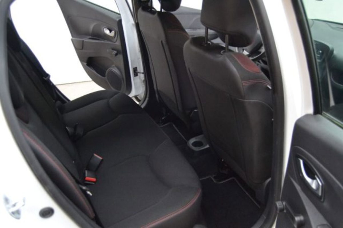 Renault Clio 1.2 75 CV 5 porte Duel (6)