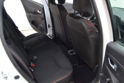 Renault Clio 1.2 75 CV 5 porte Duel (6)